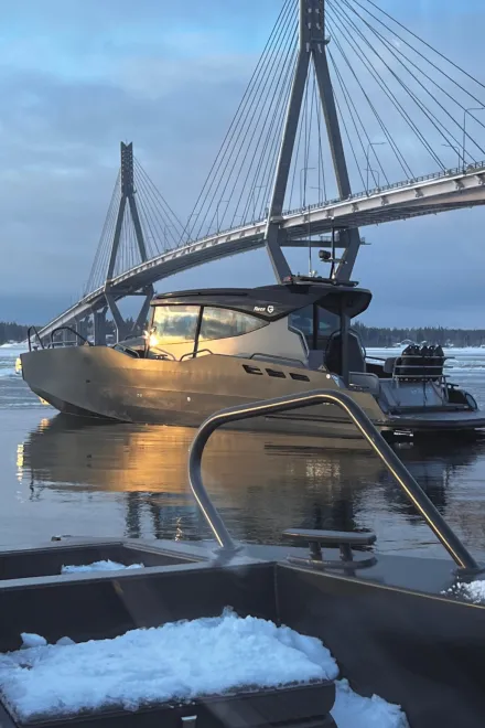 FDA19E65 4569 424B 9931 C2D2239BA423